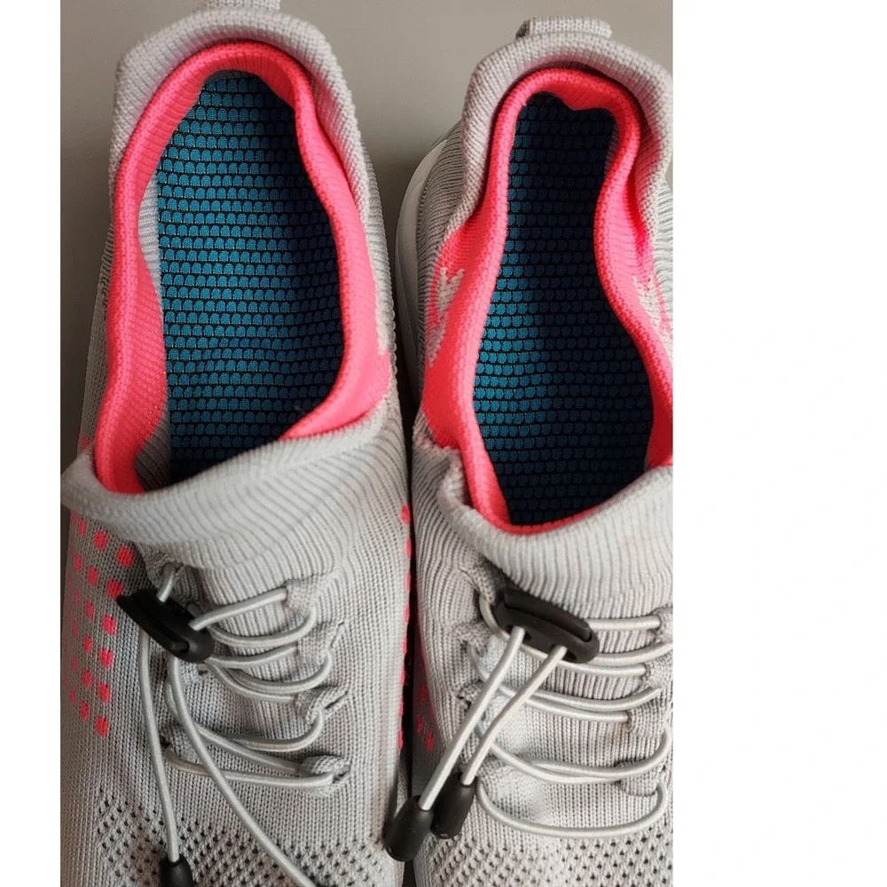 MDDR TikTok Walking Shoes Womens 10 Gray Pink Bungee Lace Knit Mesh Sneakers
